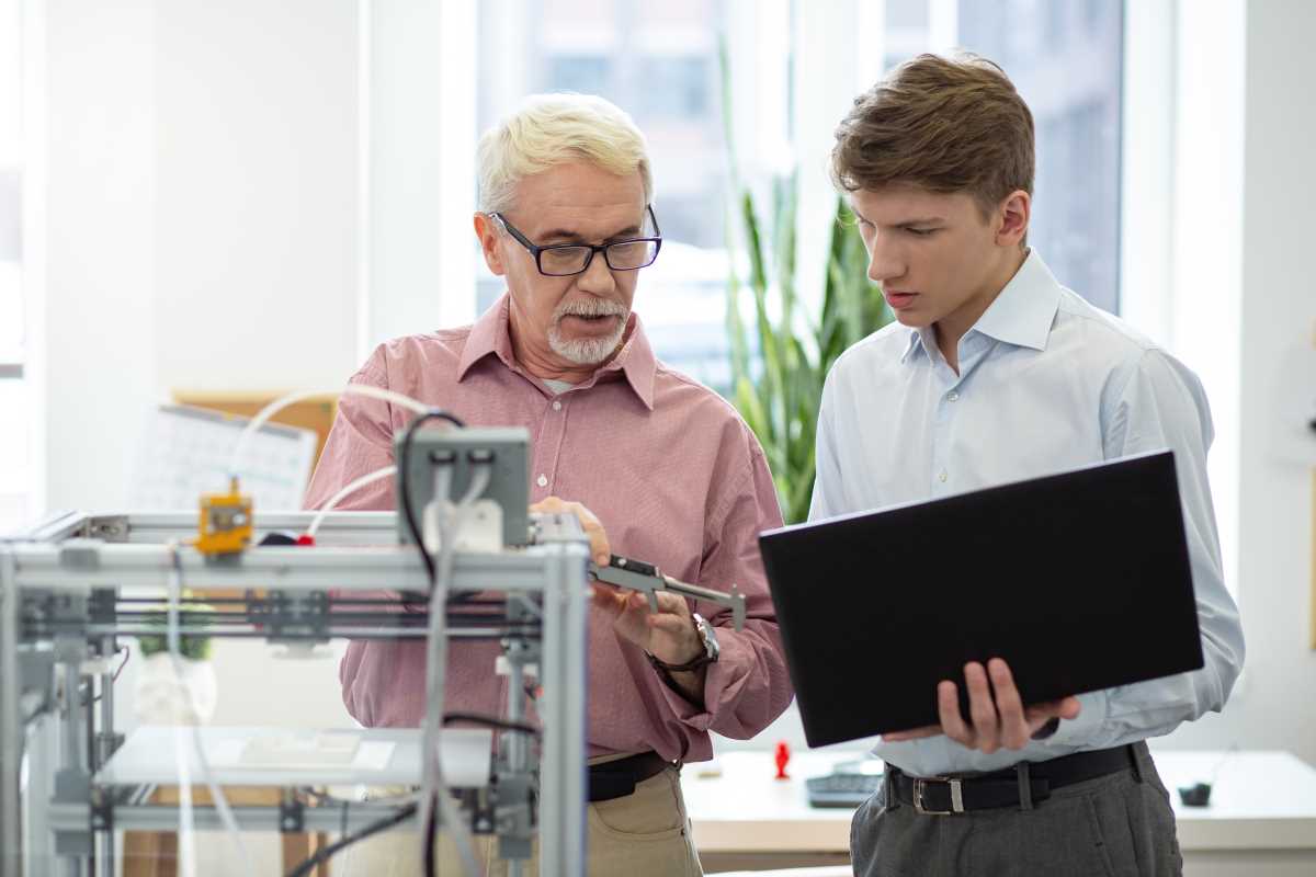 The New Wave of Student Internships in Remote-First Companies